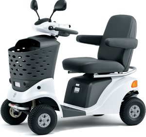 スズキ開発の安全快適でモダンな電動車いすET4D(白色)